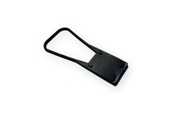 Stander Grab & Pull Seat Belt Reacher. Standalone image of the seat belt reacher.