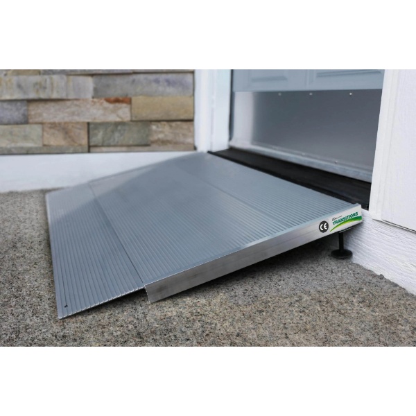 EZ-Access TRANSITIONS® Angled Entry Ramp - Image 3
